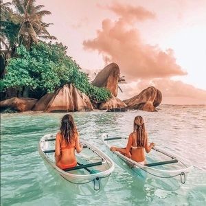 Meet your Posher, Mia